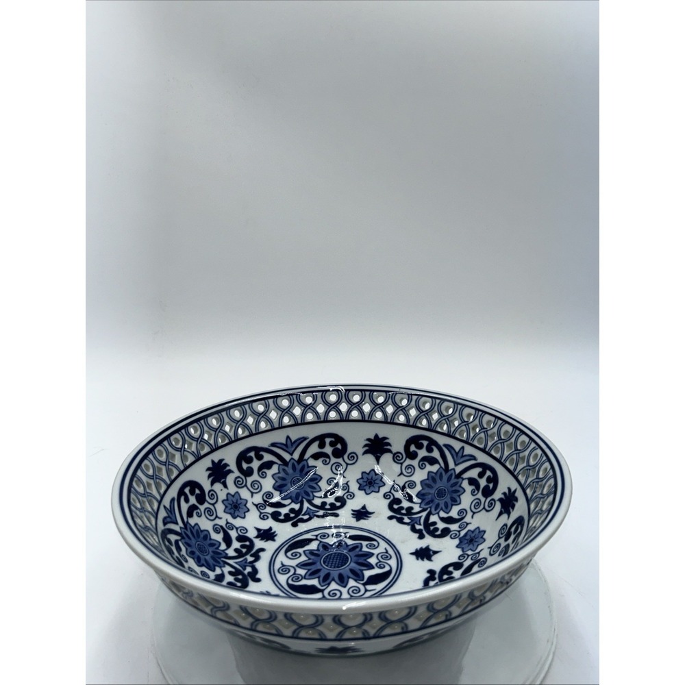 Vintage Chinese Blue & White Porcelain 10 1/4" Bowl Reticulated